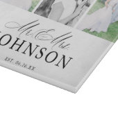 Mr & Mrs. Foto Collage Moderne Monogram Schneidebrett (Ecke)