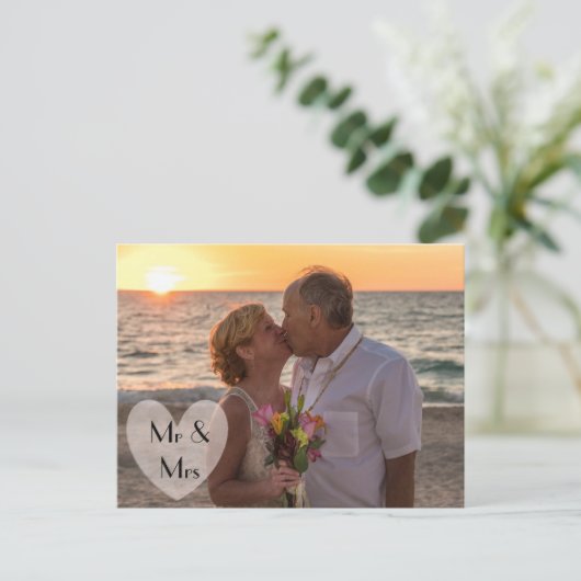 "Mr & Mrs." Hochzeit oder Elopement Ankündigungen (Stehend Vorderseite)