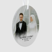 Mr. & Mrs. | Married & Merry First Christmas Photo Ornament (Vorderseite)