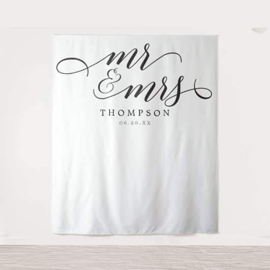 Mr & Mrs Modern Wedding Backdrop Banner Wandteppich (Vorderseite)