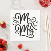 Mr & Mrs Monogram Wedding Just Married Schwarz-wei Serviette (Beispiel)