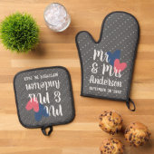Mr & Mrs Personalisiert Oven Mitt & Pot Holder Set (Oben Unten)