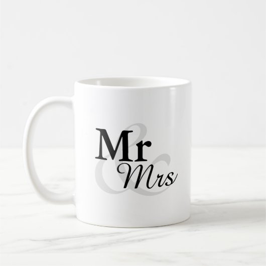Mr&Mrs Simple Elegant Typografy Gastgeschenk Hochz Kaffeetasse (Links)
