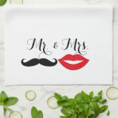 Mr & Mrs To Be Mustache & Lips Party Hostess Geschirrtuch (Gefaltet)