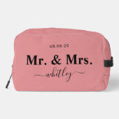 Mr & Mrs Toilettebeutel für Paar (Pink: E48E91) Waschbeutel (Rückseite)