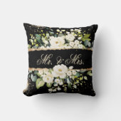 Mr & Mrs White Gold Botanical Floral Black Rustic Kissen (Vorderseite)