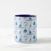 Mr. Narwhal Blue Snowflake Pattern Tasse (Zentrum)
