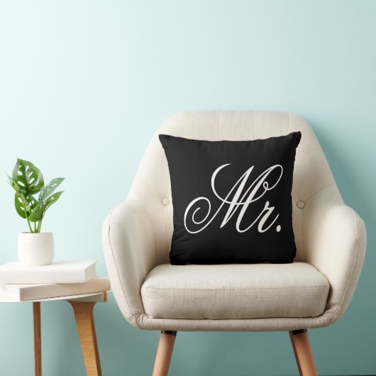 Mr. new groomtypography black and white kissen (Stuhl )