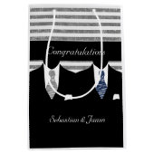 Mr. und Mr. Anzugs Wedding Personalisiert Blue Gra Mittlere Geschenktüte (Vorderseite)