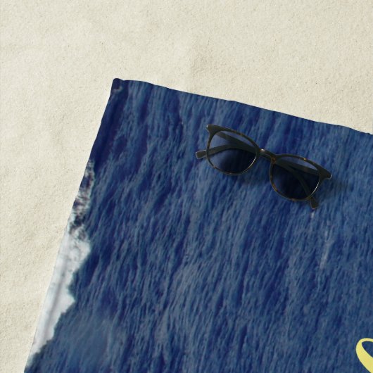 Mr. und Mrs. Ocean Waves Beach Handtuch (Beispiel)