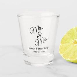 Mr. und Mrs. Personalisiert Wedding Party favorit Schnapsglas