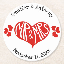 Mr. und Mrs. Red and White Heart Shape Wedding Runder Pappuntersetzer