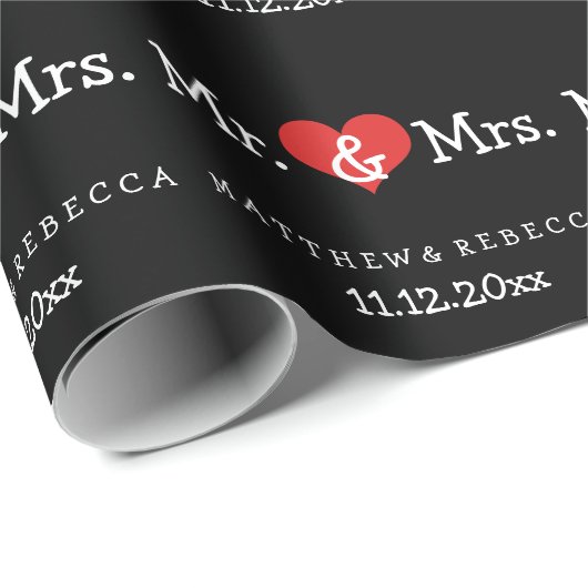 Mr. und Mrs. Red Heart Wedding Geschenkpapier (Rolleneckpunkt)