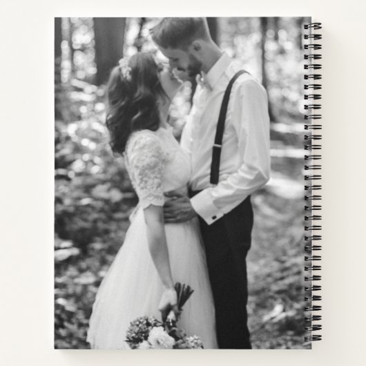 Mr. und Mrs. Script Foto Collage Black and White Notizbuch (Rückseite)