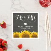 Mr. und Mrs Wedding Sunflowers Chalkboard Elegant Serviette (Beispiel)