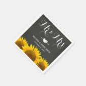 Mr. und Mrs Wedding Sunflowers Chalkboard Elegant Serviette (Ecke)