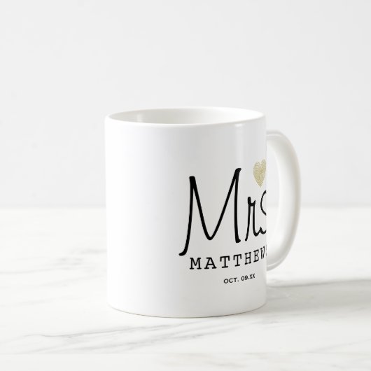 Mrs. Black Modern Script Custom Wedding neu Kaffeetasse (VorderseiteRechts)