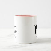 Mrs. Black Modern Script Custom Wedding Zweifarbige Tasse (Mittel)