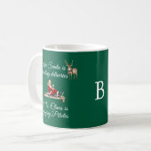 Mrs. Claus genießt Pilates-Monogramm  Kaffeetasse (Vorderseite Links)