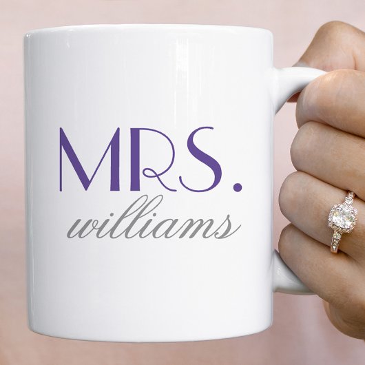 Mrs. Elegant Lila Personalisiert Wedding Monogram Kaffeetasse