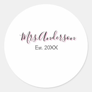 Mrs. Familienname Vorname schwarz pink est Jahr mo Runder Aufkleber
