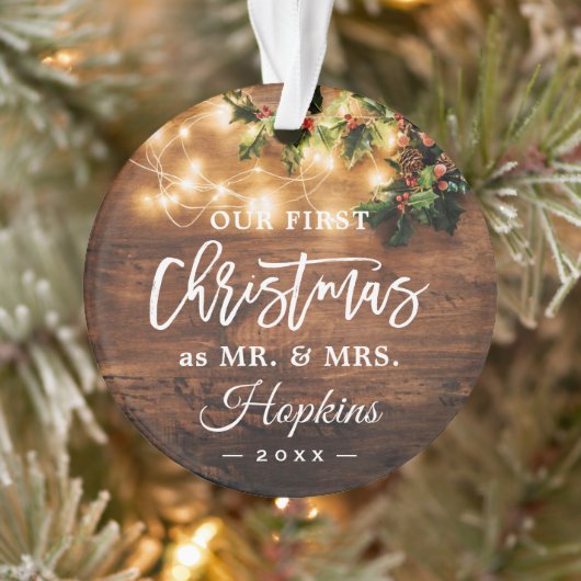 Mrs. First Christmas Rustic String Lights Foto Ornament (Baum)