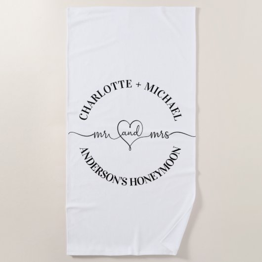 Mrs Flitterwochen Schwarz-weiße Jungvermählte Strandtuch (Vorderseite)