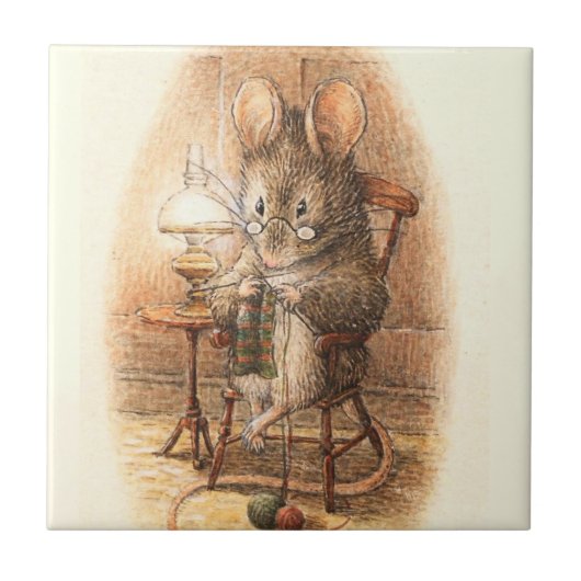 "Mrs Mouse Knitting" von Beatrix Potter Fliese (Vorderseite)