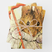 "Mrs Mouse Sweeps the Dollhouse" von Beatrix Potte Geschenkpapier Set (Beispiel)