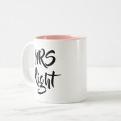 Mrs Right Fun Zweifarbige Tasse (Vorderseite Links)