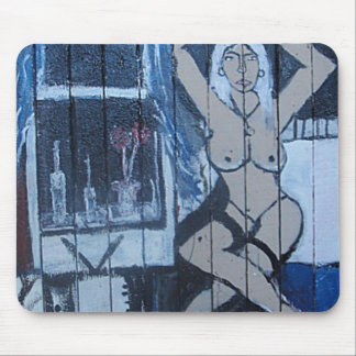 MS VALDEZ NEBEN FENSTER MOUSEPAD