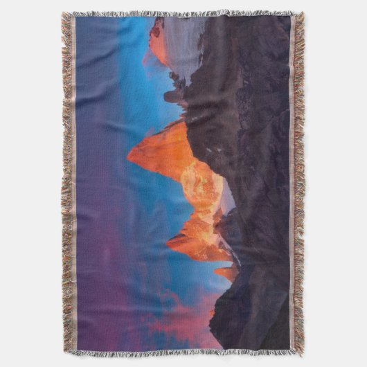 Mt Fitz Roy am Sonnenaufgang Decke (Vorderseite Vertikal)