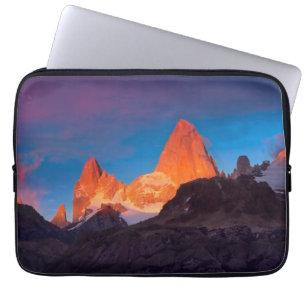 Mt Fitz Roy am Sonnenaufgang Laptopschutzhülle