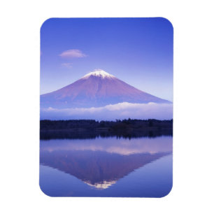Mt. Fuji mit linsenförmiger Wolke, Motosu-See, Magnet