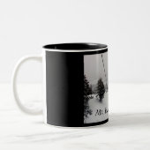 Mt. Junggeselleaufzug, Mt.-Junggeselle Zweifarbige Tasse (Links)