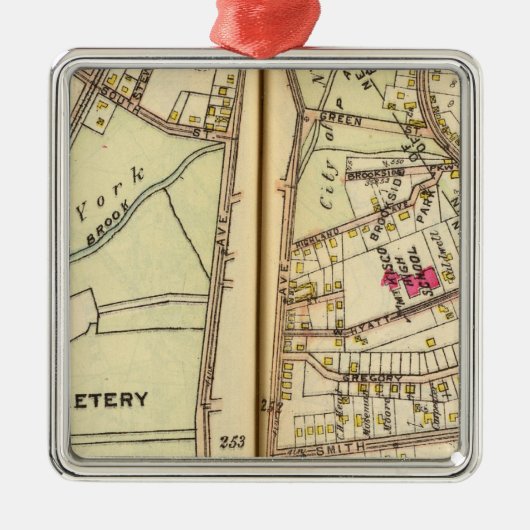 Mt. Kisco, New York Silbernes Ornament (Vorne)