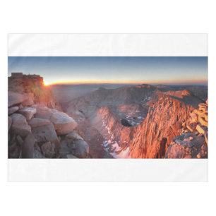 Mt Whitney and Pinnacles Sunrise - John Muir Trail Tischdecke