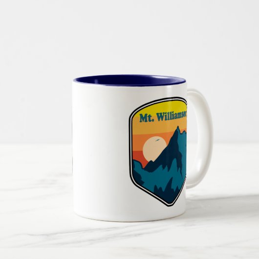 Mt. Williamson California Sunrise Zweifarbige Tasse (VorderseiteRechts)