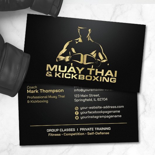 Muay Thai und Kickboxing Coach - Schwarz und Gold Visitenkarte