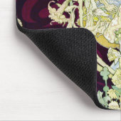 Mucha Frau mit Daisy, Vintag Art Nouveau Mousepad (Ecke)