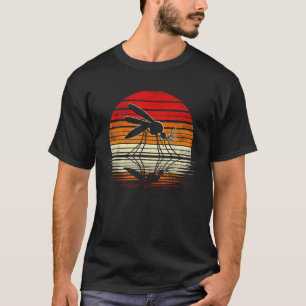 Mücken-Sonnenuntergang Retro-Stil Safari Vintage 7 T-Shirt