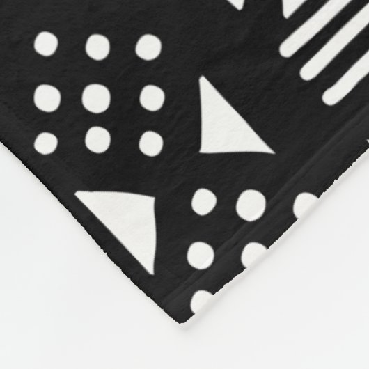 Mud Cloth Style 01 - Schwarz Fleecedecke (Ecke)