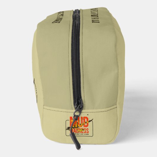 Mud Madness | Waschbeutel (Rechts)