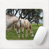 Muddy White Horses, Mousepad (Mit Mouse)