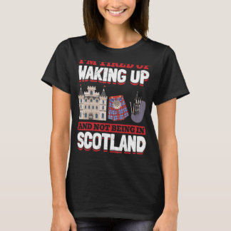 Müde, aufzustehen und nicht in Schottland-Stolz zu T-Shirt