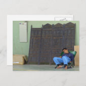 Müde raus - Leute am Freitagmarkt, Kuwait Postkarte (Vorne/Hinten)