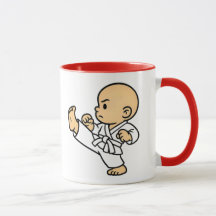 Mug Baby Karateka in Aktion.