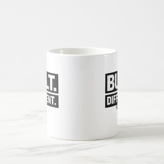 MUG - BUILT DIFFERENT KAFFEETASSE (Mittel)