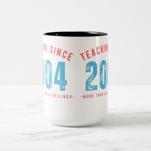 Mug for teacher | Teaching since 2004 Zweifarbige Tasse (Mittel)