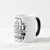 Mug Magic Funny Office Coffee Quotes Verwandlungstasse (VorderseiteRechts)